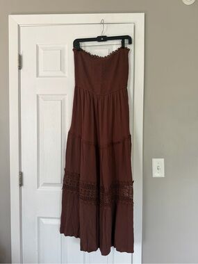 Zesica Brown Tiered Strapless Maxi Dress Flowy Beach Vacation